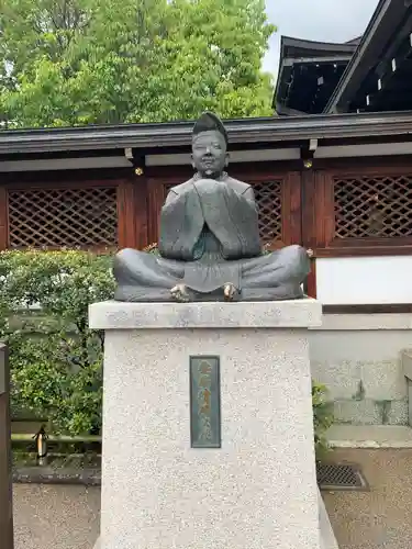 晴明神社の像