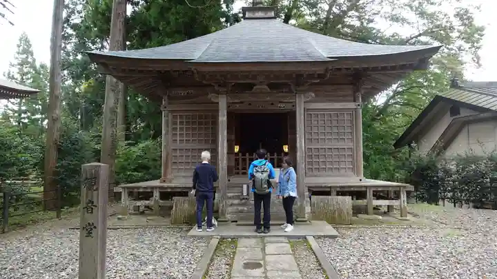 中尊寺金色堂(岩手県)