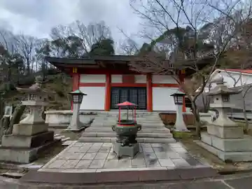 雷聲寺の本殿・本堂