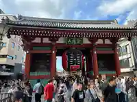 浅草寺の山門・神門