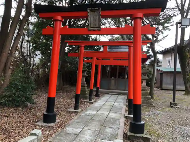 松任金剣宮の末社・摂社