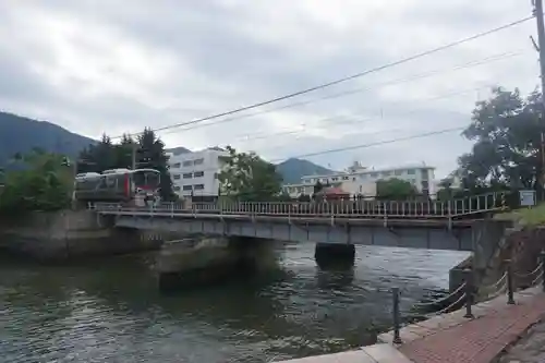 亀山神社の周辺
