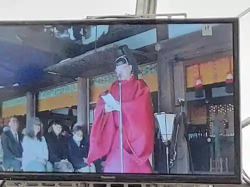 大神神社の{uncategorized: "未分類", other: "その他", undefined: "問題あり", building: "その他建物", grave: "お墓", sacred_gate: "鳥居", guardian: "狛犬", statue: "像", buddha: "仏像", history: "歴史", nature: "自然", garden: "庭園", animal: "動物", pagoda: "塔", temizu: "手水舎", mountain_gate: "山門・神門", sanctuary: "本殿・本堂", subordinate: "末社・摂社", art: "芸術", scenery: "景色", jizo: "地蔵", ema: "絵馬", goshuin: "御朱印", omikuji: "おみくじ", items: "授与品その他", amulet: "お守り", goshuincho: "御朱印帳", eats: "食事", festival: "お祭り", votive_dance: "神楽", shichigosan: "七五三参", wedding: "結婚式", experience: "体験その他", initially: "初詣", around: "周辺", anti_infection: "感染症対策"}