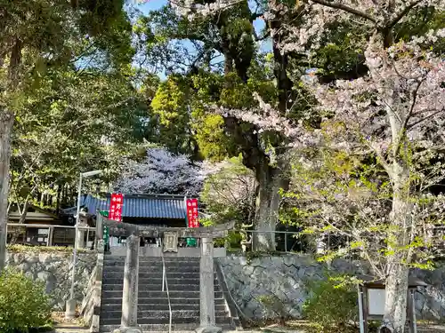 男女神社のその他建物