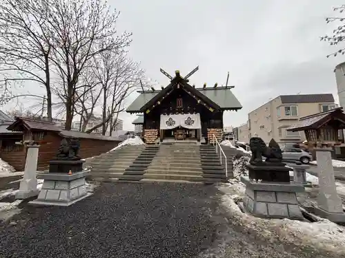 札幌諏訪神社の本殿・本堂