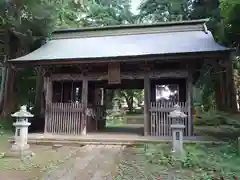 都々古別神社(馬場)の山門