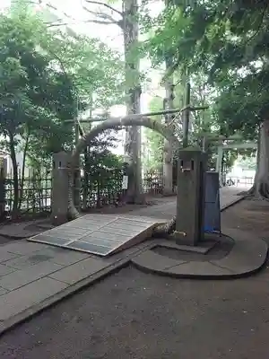 小平神明宮の鳥居