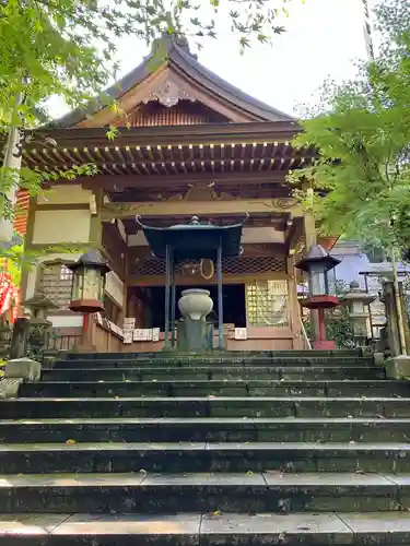 華厳寺の本殿