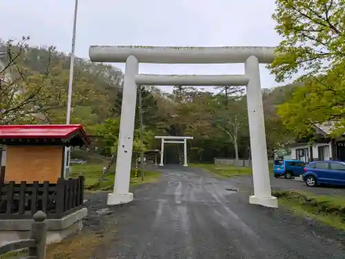 厚岸神社の{uncategorized: "未分類", other: "その他", undefined: "問題あり", building: "その他建物", grave: "お墓", sacred_gate: "鳥居", guardian: "狛犬", statue: "像", buddha: "仏像", history: "歴史", nature: "自然", garden: "庭園", animal: "動物", pagoda: "塔", temizu: "手水舎", mountain_gate: "山門・神門", sanctuary: "本殿・本堂", subordinate: "末社・摂社", art: "芸術", scenery: "景色", jizo: "地蔵", ema: "絵馬", goshuin: "御朱印", omikuji: "おみくじ", items: "授与品その他", amulet: "お守り", goshuincho: "御朱印帳", eats: "食事", festival: "お祭り", votive_dance: "神楽", shichigosan: "七五三参", wedding: "結婚式", experience: "体験その他", initially: "初詣", around: "周辺", anti_infection: "感染症対策"}