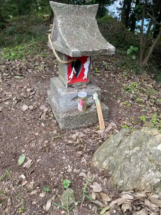 三毳神社(奥宮)の末社・摂社
