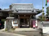 来迎寺(井戸来迎寺・紫雲山来迎寺)の{uncategorized: "未分類", other: "その他", undefined: "問題あり", building: "その他建物", grave: "お墓", sacred_gate: "鳥居", guardian: "狛犬", statue: "像", buddha: "仏像", history: "歴史", nature: "自然", garden: "庭園", animal: "動物", pagoda: "塔", temizu: "手水舎", mountain_gate: "山門・神門", sanctuary: "本殿・本堂", subordinate: "末社・摂社", art: "芸術", scenery: "景色", jizo: "地蔵", ema: "絵馬", goshuin: "御朱印", omikuji: "おみくじ", items: "授与品その他", amulet: "お守り", goshuincho: "御朱印帳", eats: "食事", festival: "お祭り", votive_dance: "神楽", shichigosan: "七五三参", wedding: "結婚式", experience: "体験その他", initially: "初詣", around: "周辺", anti_infection: "感染症対策"}