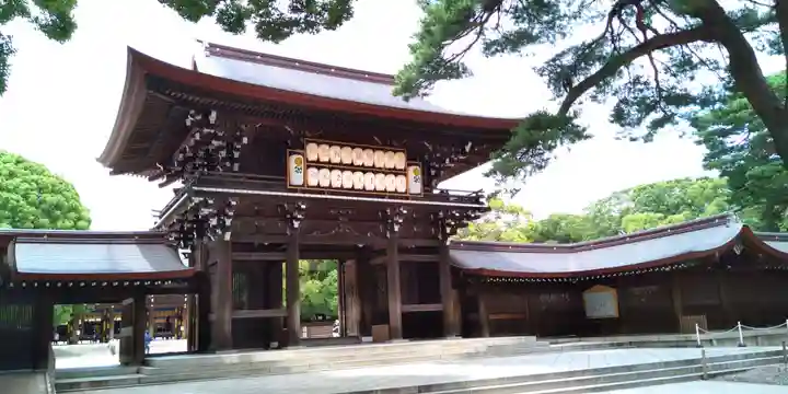 明治神宮の山門・神門
