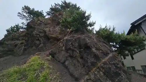 稲佐の浜　弁天島(島根県)