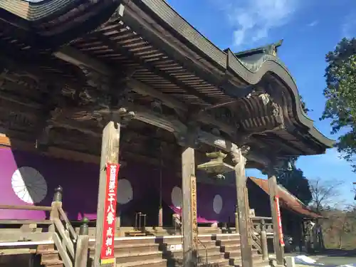 成相寺の本殿・本堂