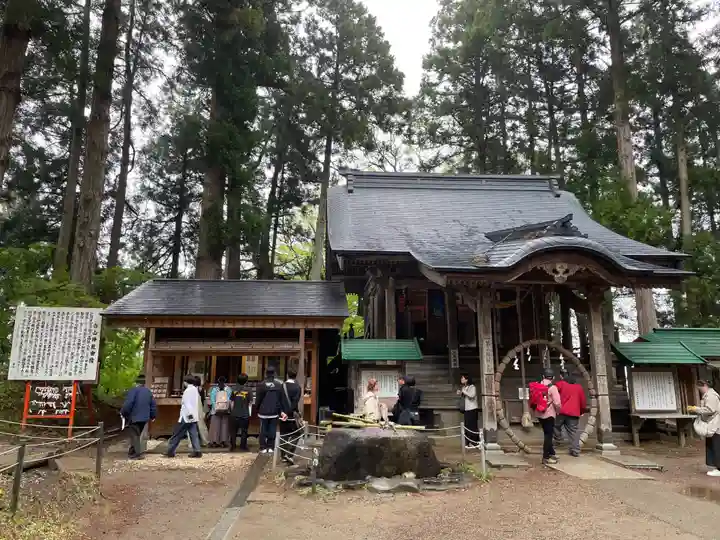 白山神社(岩手県)