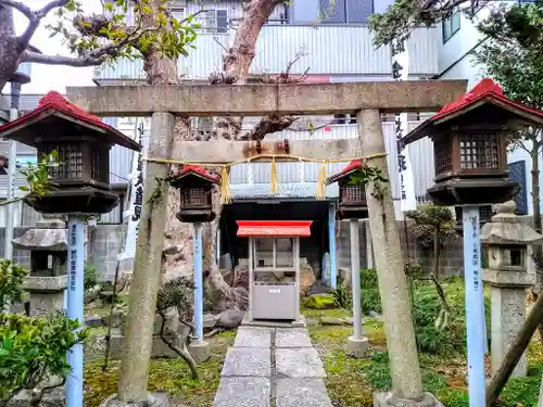 山神社（上宿山神社）の鳥居