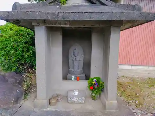 八幡社（千秋町町屋）の末社・摂社