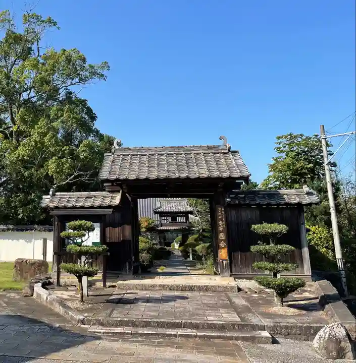 豊前国分寺の山門・神門