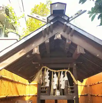 代沢稲荷の本殿・本堂