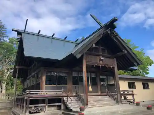 栗沢神社の本殿