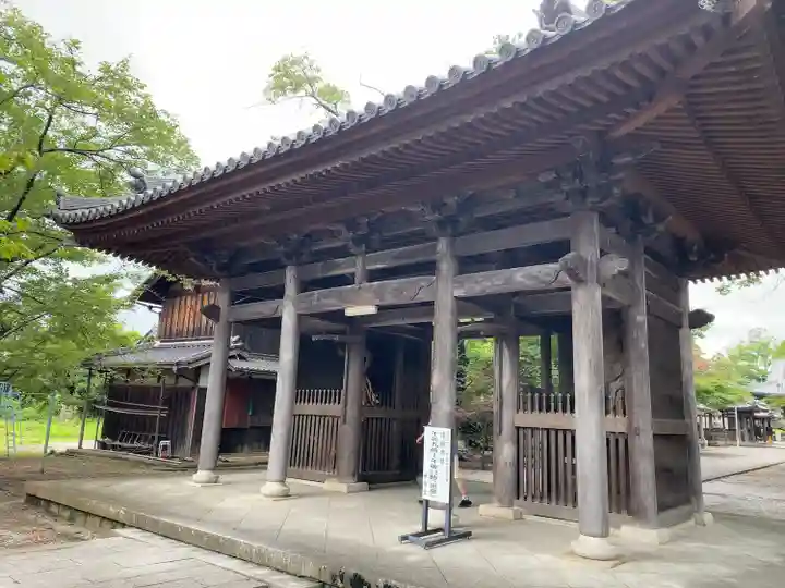 渡岸寺観音堂(向源寺)の山門・神門