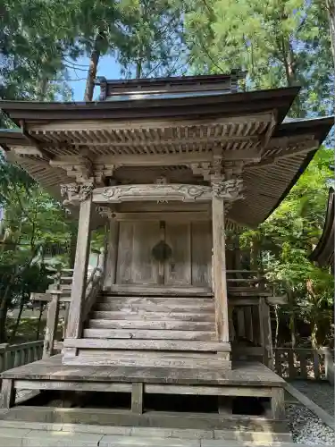 彌彦神社(新潟県)