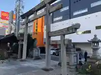 三輪神社の鳥居