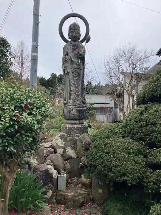本高寺(新潟県)