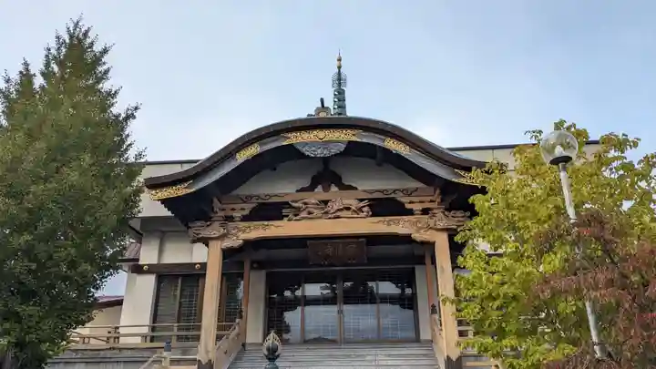 密伝寺の本殿・本堂