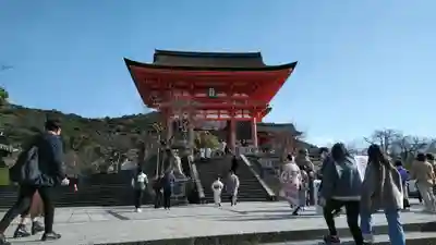 清水寺の山門・神門
