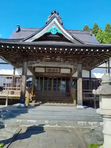 宝持院の本殿・本堂