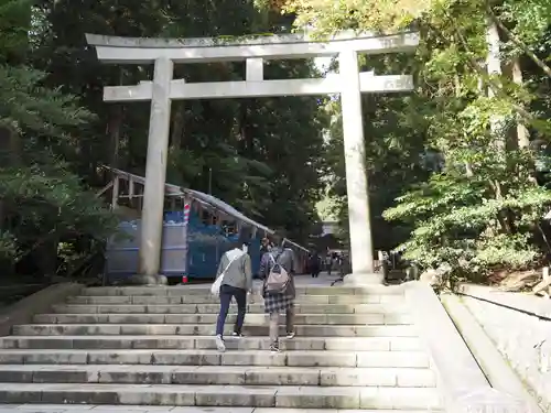 彌彦神社の鳥居