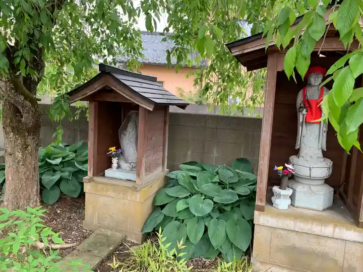 帆山寺の地蔵