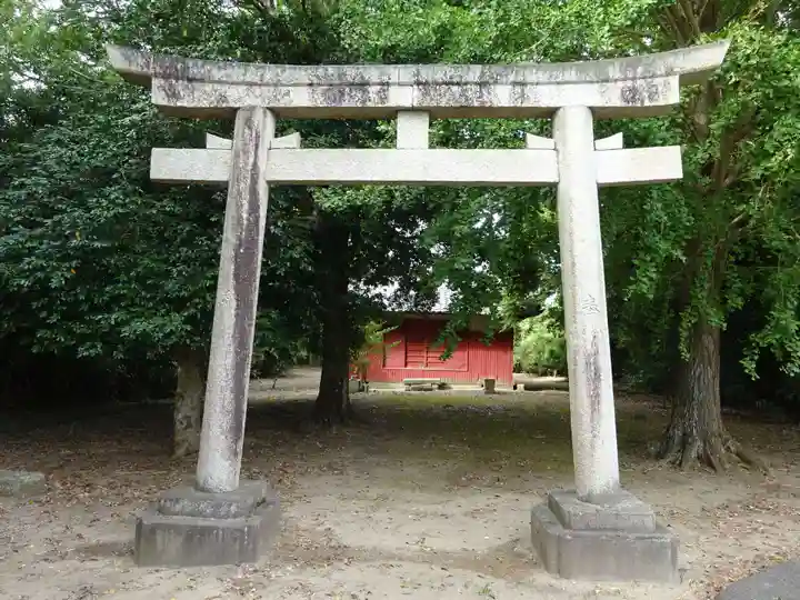 熊野神社の鳥居