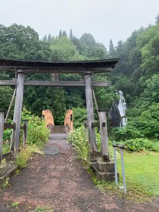 七滝神社(秋田県)