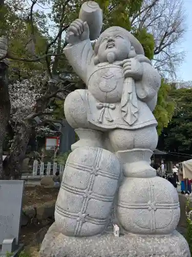 瀧泉寺（目黒不動尊）の{uncategorized: "未分類", other: "その他", undefined: "問題あり", building: "その他建物", grave: "お墓", sacred_gate: "鳥居", guardian: "狛犬", statue: "像", buddha: "仏像", history: "歴史", nature: "自然", garden: "庭園", animal: "動物", pagoda: "塔", temizu: "手水舎", mountain_gate: "山門・神門", sanctuary: "本殿・本堂", subordinate: "末社・摂社", art: "芸術", scenery: "景色", jizo: "地蔵", ema: "絵馬", goshuin: "御朱印", omikuji: "おみくじ", items: "授与品その他", amulet: "お守り", goshuincho: "御朱印帳", eats: "食事", festival: "お祭り", votive_dance: "神楽", shichigosan: "七五三参", wedding: "結婚式", experience: "体験その他", initially: "初詣", around: "周辺", anti_infection: "感染症対策"}