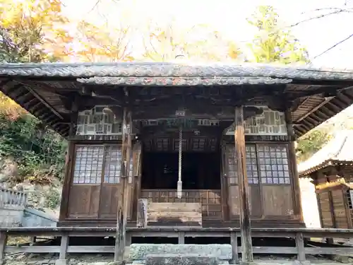 正法寺の本殿