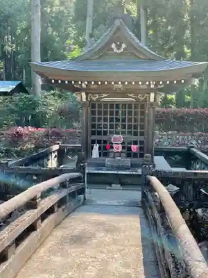 華厳寺の末社・摂社