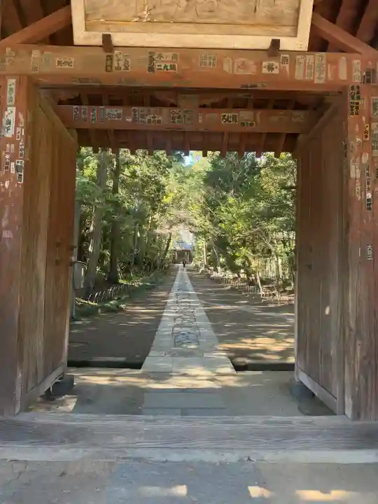 寿福寺の{uncategorized: "未分類", other: "その他", undefined: "問題あり", building: "その他建物", grave: "お墓", sacred_gate: "鳥居", guardian: "狛犬", statue: "像", buddha: "仏像", history: "歴史", nature: "自然", garden: "庭園", animal: "動物", pagoda: "塔", temizu: "手水舎", mountain_gate: "山門・神門", sanctuary: "本殿・本堂", subordinate: "末社・摂社", art: "芸術", scenery: "景色", jizo: "地蔵", ema: "絵馬", goshuin: "御朱印", omikuji: "おみくじ", items: "授与品その他", amulet: "お守り", goshuincho: "御朱印帳", eats: "食事", festival: "お祭り", votive_dance: "神楽", shichigosan: "七五三参", wedding: "結婚式", experience: "体験その他", initially: "初詣", around: "周辺", anti_infection: "感染症対策"}