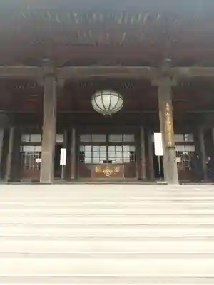 護国寺の本殿・本堂