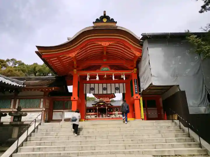 石清水八幡宮の{uncategorized: "未分類", other: "その他", undefined: "問題あり", building: "その他建物", grave: "お墓", sacred_gate: "鳥居", guardian: "狛犬", statue: "像", buddha: "仏像", history: "歴史", nature: "自然", garden: "庭園", animal: "動物", pagoda: "塔", temizu: "手水舎", mountain_gate: "山門・神門", sanctuary: "本殿・本堂", subordinate: "末社・摂社", art: "芸術", scenery: "景色", jizo: "地蔵", ema: "絵馬", goshuin: "御朱印", omikuji: "おみくじ", items: "授与品その他", amulet: "お守り", goshuincho: "御朱印帳", eats: "食事", festival: "お祭り", votive_dance: "神楽", shichigosan: "七五三参", wedding: "結婚式", experience: "体験その他", initially: "初詣", around: "周辺", anti_infection: "感染症対策"}