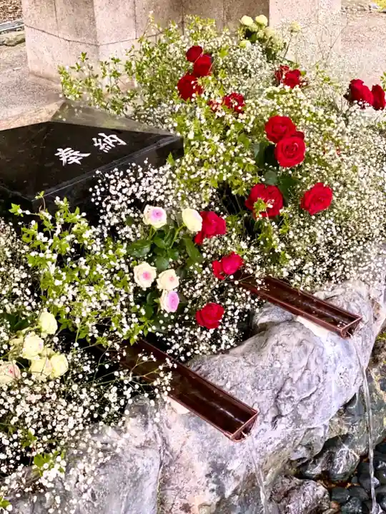 滋賀県護国神社の手水舎