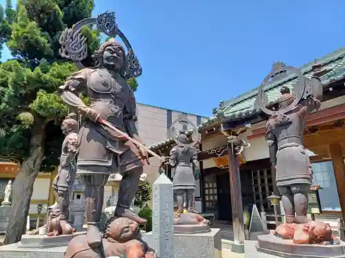 東福寺の像