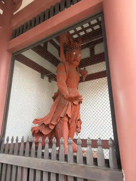 池上本門寺の{uncategorized: "未分類", other: "その他", undefined: "問題あり", building: "その他建物", grave: "お墓", sacred_gate: "鳥居", guardian: "狛犬", statue: "像", buddha: "仏像", history: "歴史", nature: "自然", garden: "庭園", animal: "動物", pagoda: "塔", temizu: "手水舎", mountain_gate: "山門・神門", sanctuary: "本殿・本堂", subordinate: "末社・摂社", art: "芸術", scenery: "景色", jizo: "地蔵", ema: "絵馬", goshuin: "御朱印", omikuji: "おみくじ", items: "授与品その他", amulet: "お守り", goshuincho: "御朱印帳", eats: "食事", festival: "お祭り", votive_dance: "神楽", shichigosan: "七五三参", wedding: "結婚式", experience: "体験その他", initially: "初詣", around: "周辺", anti_infection: "感染症対策"}