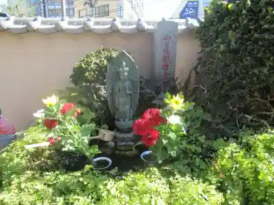 神楽坂安養寺の仏像