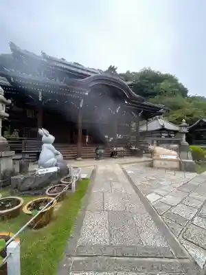 三室戸寺の本殿・本堂