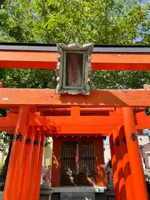 白平大明神の末社・摂社