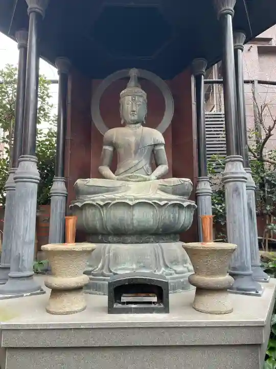 法真寺の{uncategorized: "未分類", other: "その他", undefined: "問題あり", building: "その他建物", grave: "お墓", sacred_gate: "鳥居", guardian: "狛犬", statue: "像", buddha: "仏像", history: "歴史", nature: "自然", garden: "庭園", animal: "動物", pagoda: "塔", temizu: "手水舎", mountain_gate: "山門・神門", sanctuary: "本殿・本堂", subordinate: "末社・摂社", art: "芸術", scenery: "景色", jizo: "地蔵", ema: "絵馬", goshuin: "御朱印", omikuji: "おみくじ", items: "授与品その他", amulet: "お守り", goshuincho: "御朱印帳", eats: "食事", festival: "お祭り", votive_dance: "神楽", shichigosan: "七五三参", wedding: "結婚式", experience: "体験その他", initially: "初詣", around: "周辺", anti_infection: "感染症対策"}