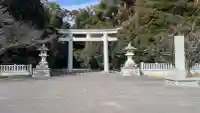 栃木縣護國神社の{uncategorized: "未分類", other: "その他", undefined: "問題あり", building: "その他建物", grave: "お墓", sacred_gate: "鳥居", guardian: "狛犬", statue: "像", buddha: "仏像", history: "歴史", nature: "自然", garden: "庭園", animal: "動物", pagoda: "塔", temizu: "手水舎", mountain_gate: "山門・神門", sanctuary: "本殿・本堂", subordinate: "末社・摂社", art: "芸術", scenery: "景色", jizo: "地蔵", ema: "絵馬", goshuin: "御朱印", omikuji: "おみくじ", items: "授与品その他", amulet: "お守り", goshuincho: "御朱印帳", eats: "食事", festival: "お祭り", votive_dance: "神楽", shichigosan: "七五三参", wedding: "結婚式", experience: "体験その他", initially: "初詣", around: "周辺", anti_infection: "感染症対策"}
