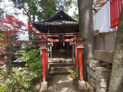 馬橋稲荷神社の末社・摂社